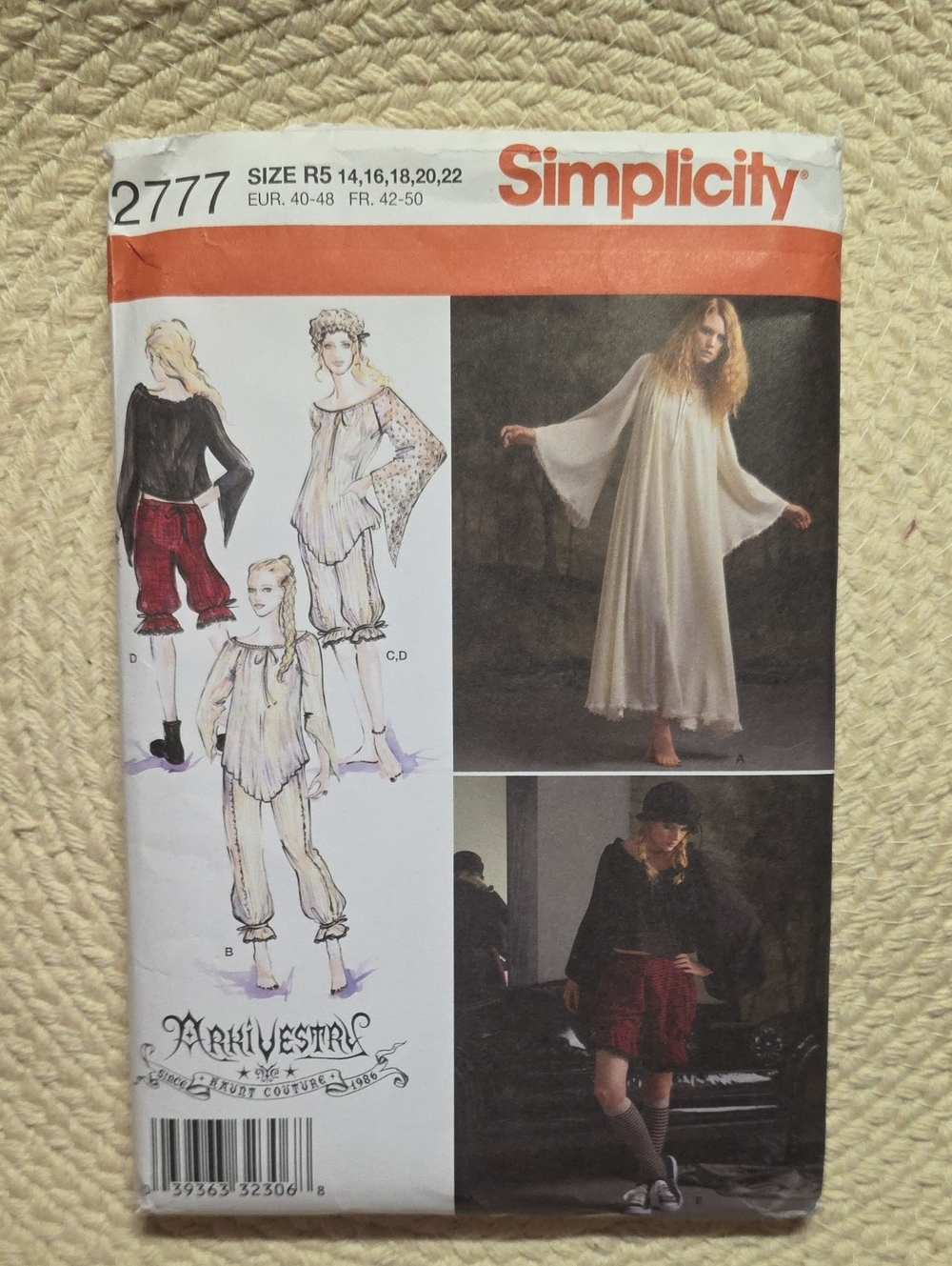 Simplicity Vintage-Inspired Pattern (Sizes 14 To 22)